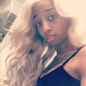 Meet your Posher, Erica